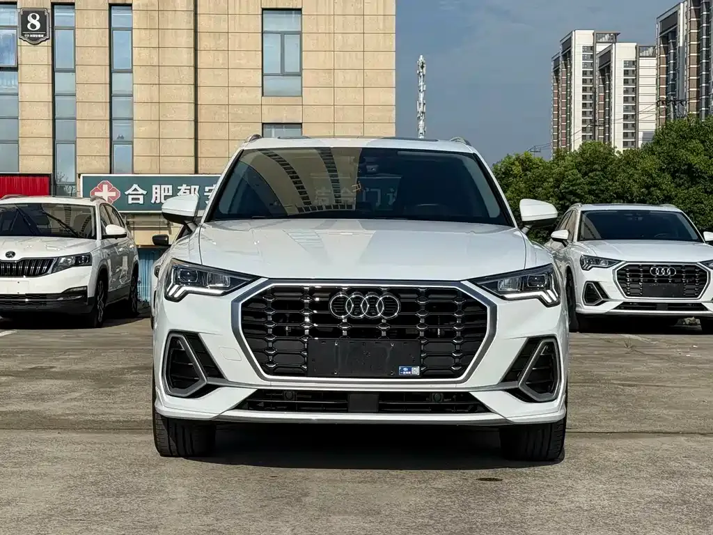 Audi Q3 — фото 4