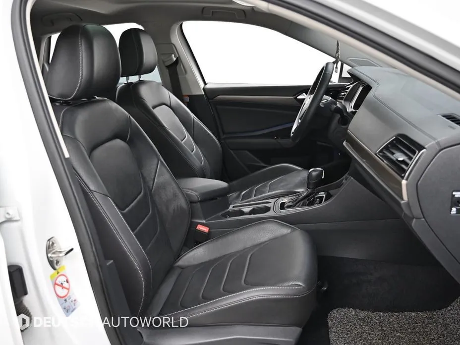 Volkswagen Jetta 2021 из KR, фото 4