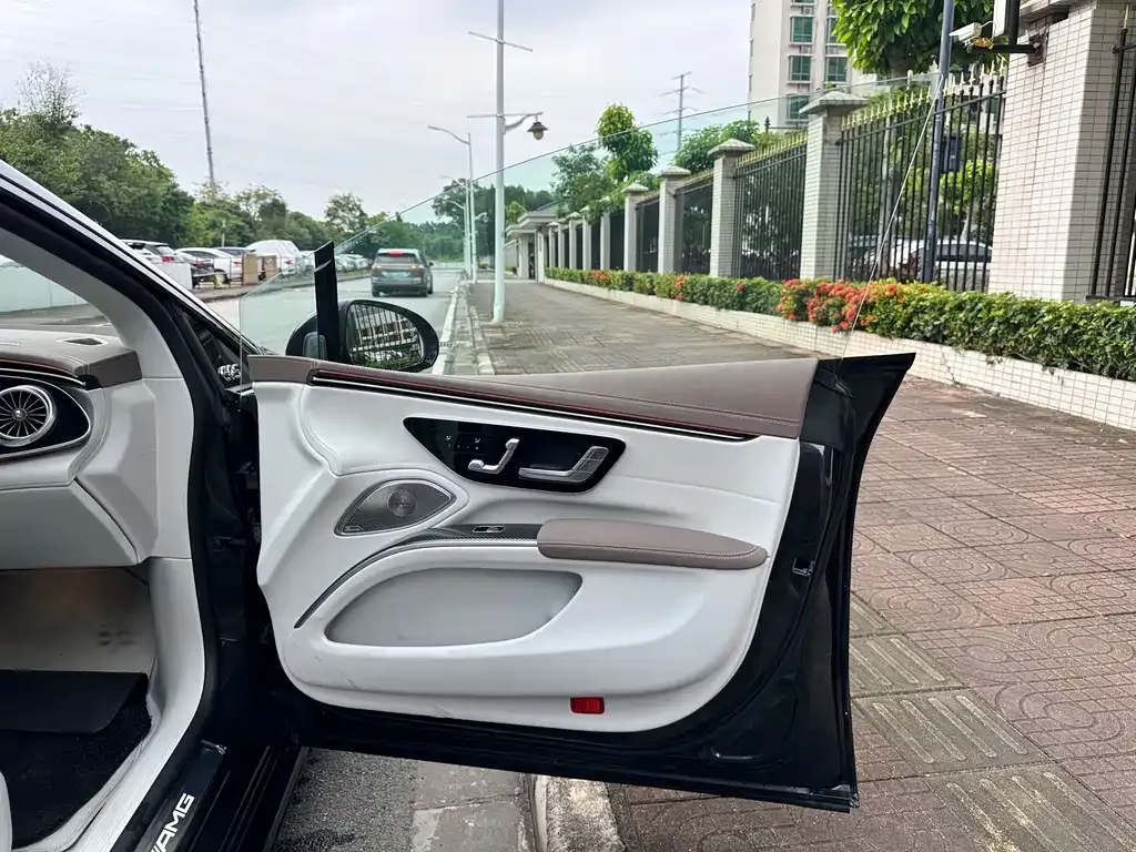 Mercedes-Benz EQS AMG 2024 из CN, фото 2