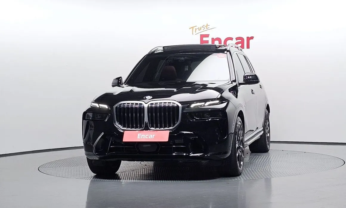 BMW X7 — фото 2