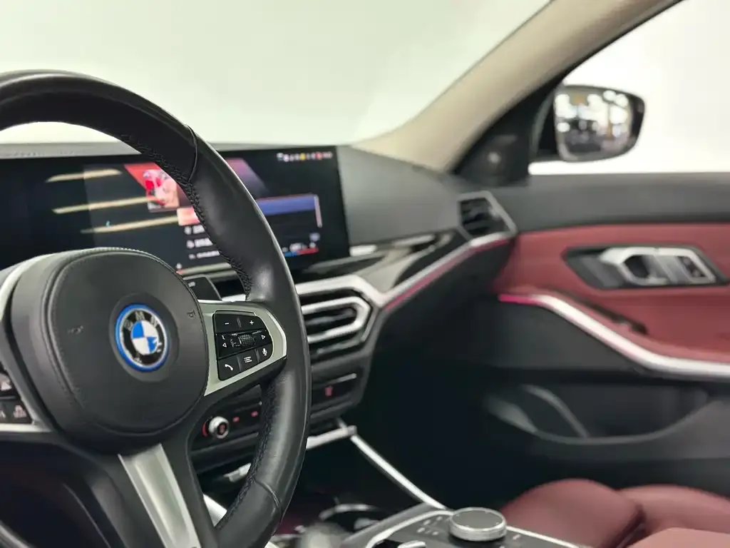 BMW i3 — фото 6