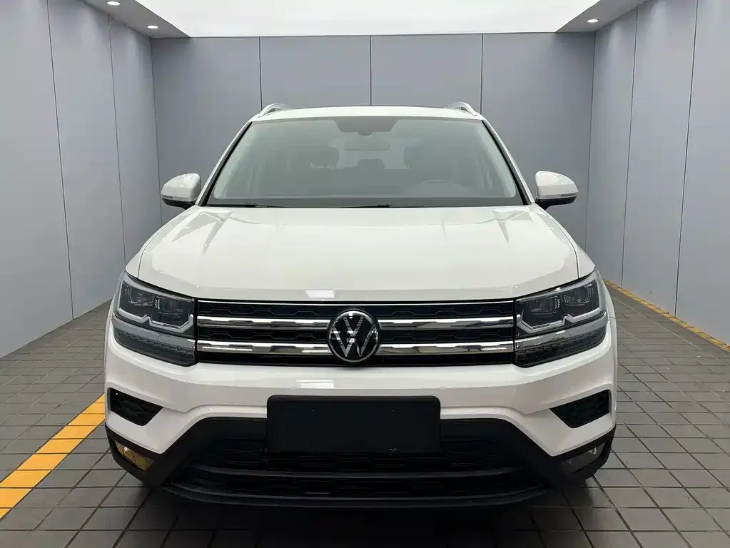 Volkswagen Tharu — фото 7