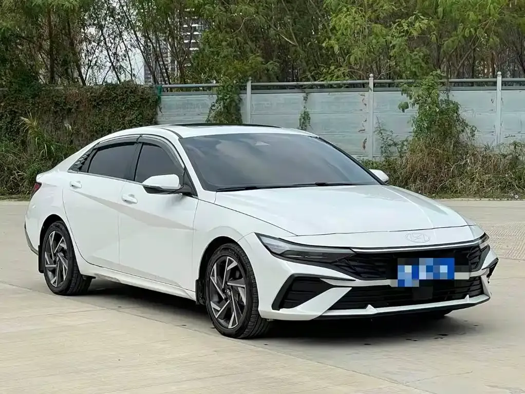 Hyundai Elantra 2024 из CN, фото 5