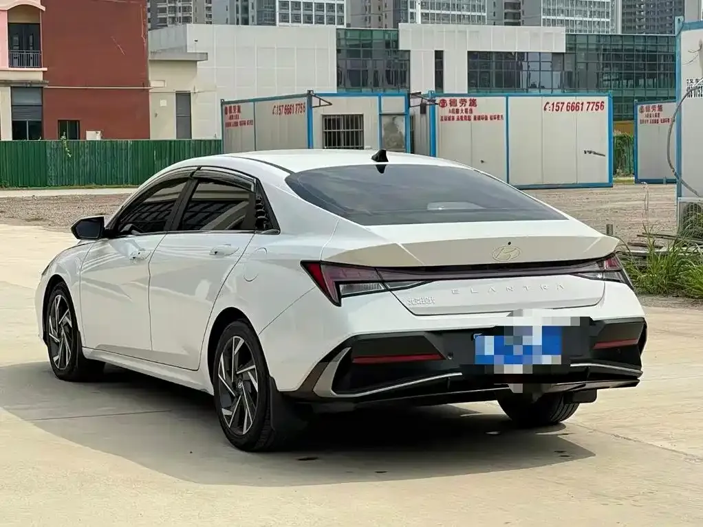 Hyundai Elantra 2024 из CN, фото 4