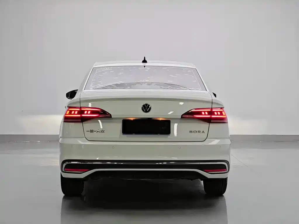 Volkswagen Bora — фото 2