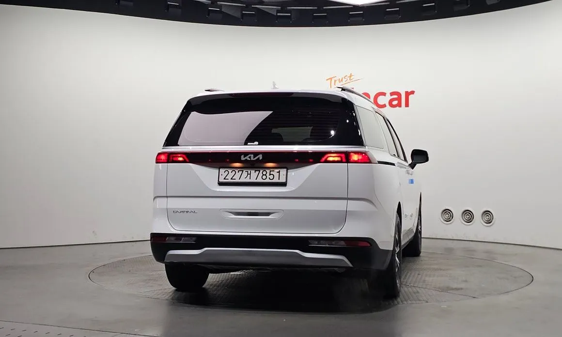 Kia Carnival 2023 из KR, фото 8