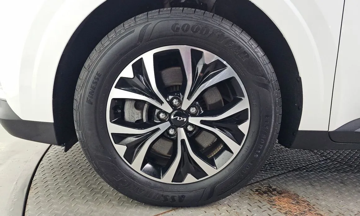 Kia Carnival 2023 из KR, фото 10