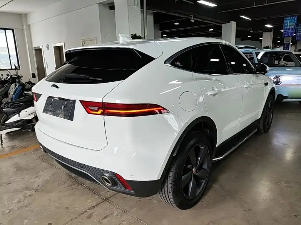 Jaguar E-PACE 2021 из CN, фото 5