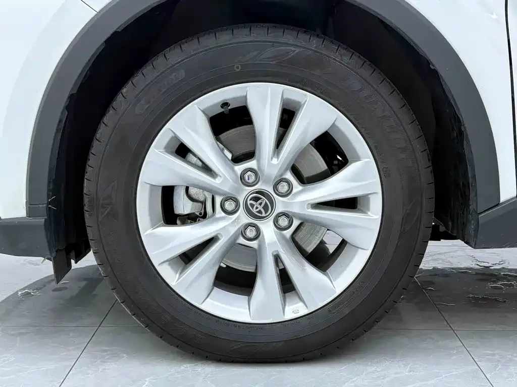 Toyota IZOA 2024 из CN, фото 7