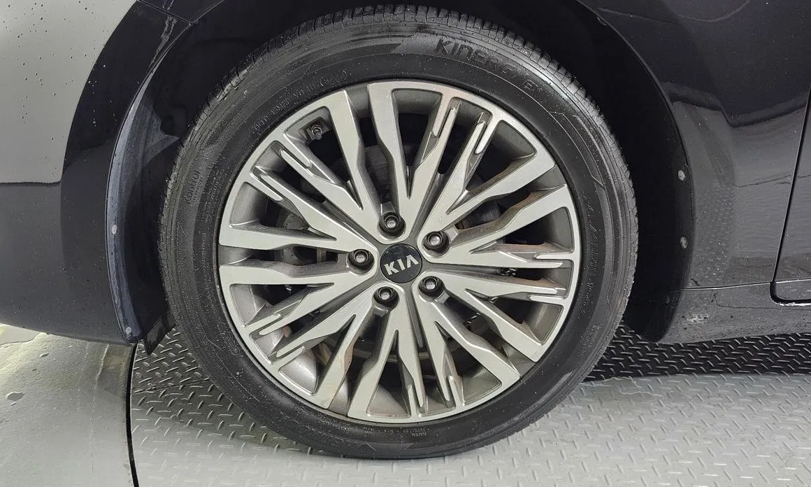 Kia K7 — фото 9
