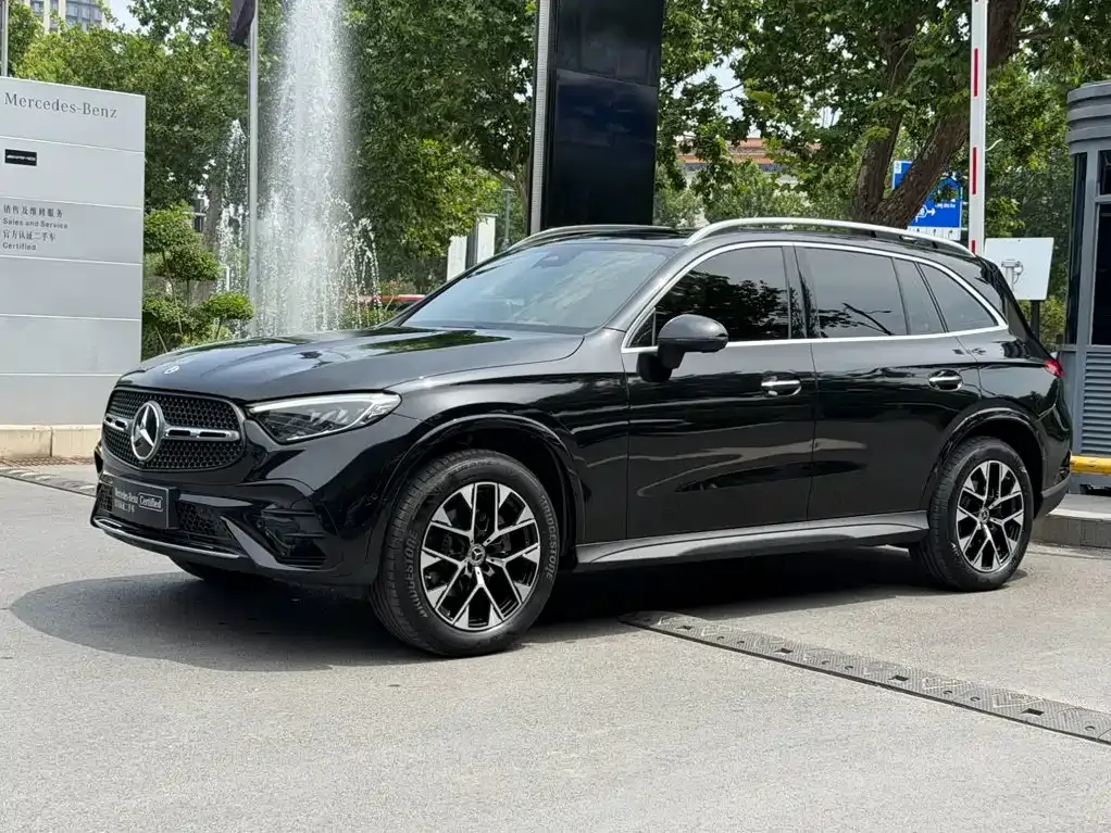 Mercedes-Benz GLC — фото 1