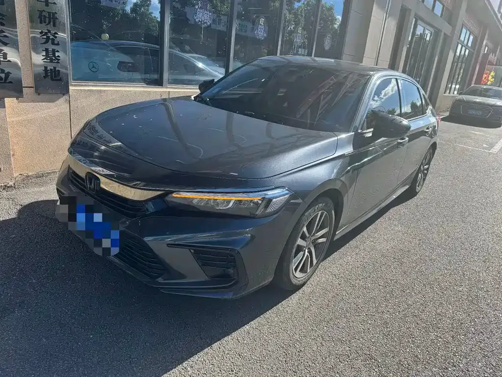 Honda Civic — фото 1