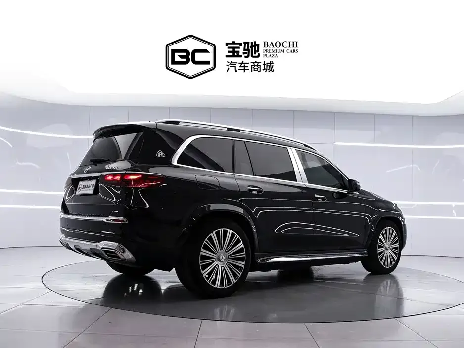 Mercedes-Benz GLS — фото 8