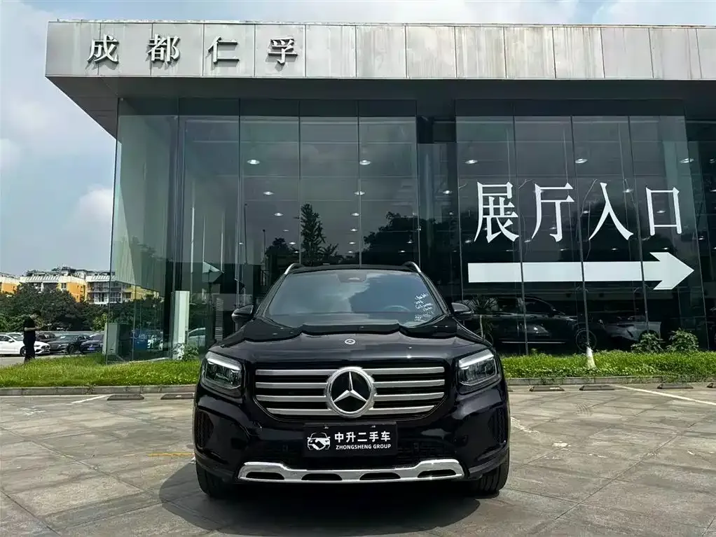Mercedes-Benz GLB — фото 5