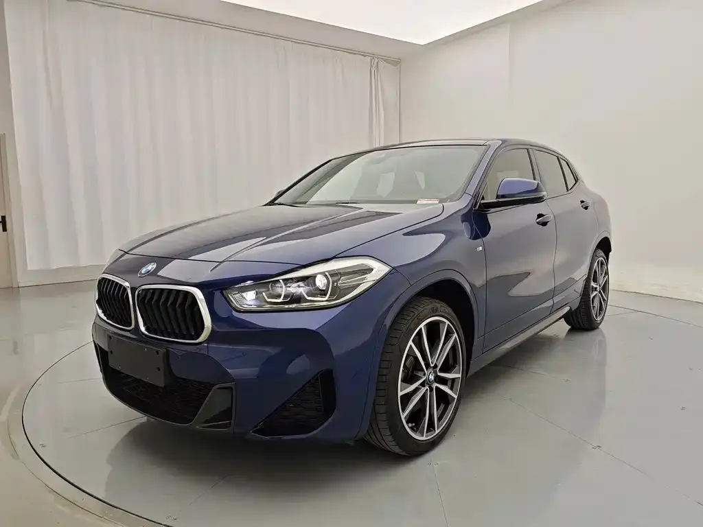 BMW X2 — фото 1