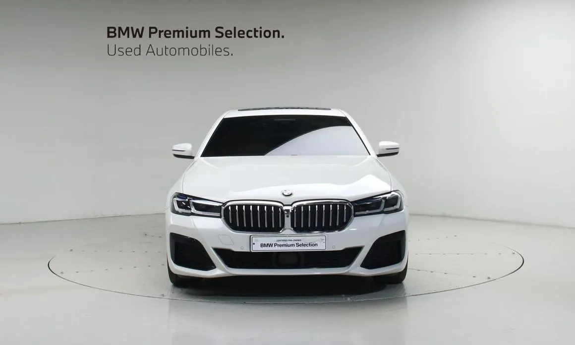 BMW 5-Series 2023 из KR, фото 2