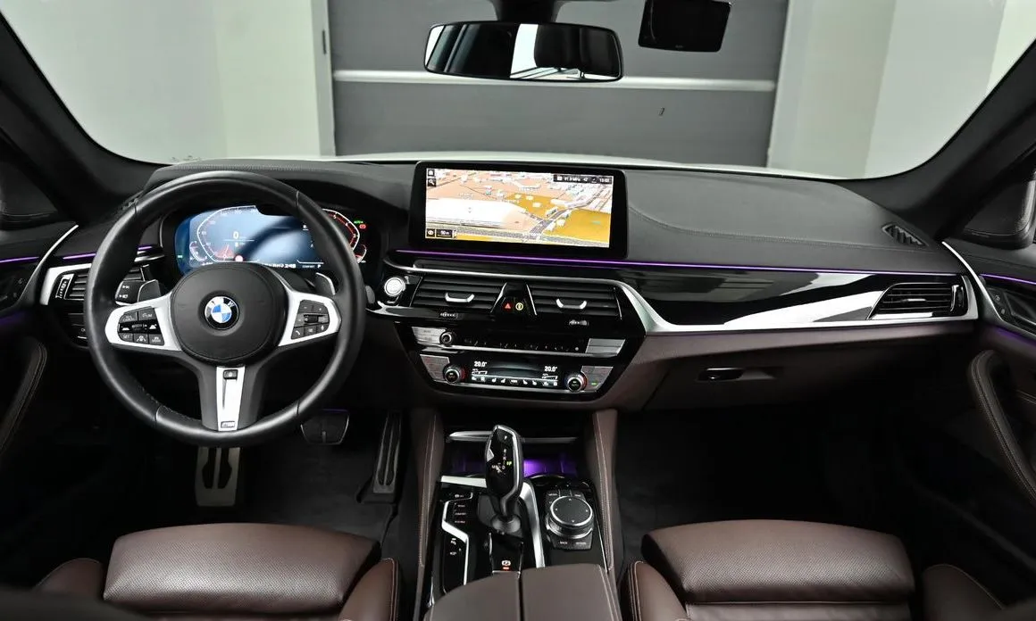 BMW 5-Series 2023 из KR, фото 6