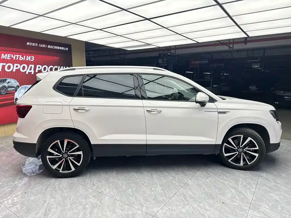 Volkswagen Tharu — фото 7