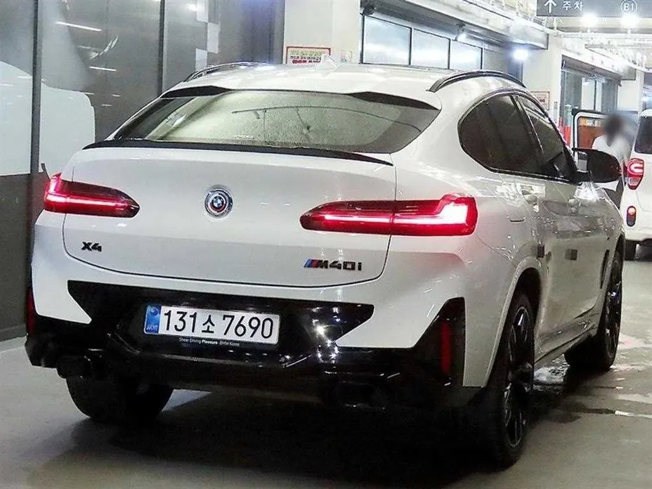 BMW X4 — фото 4