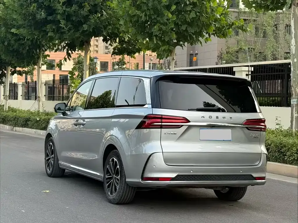 Roewe iMAX8 — фото 6