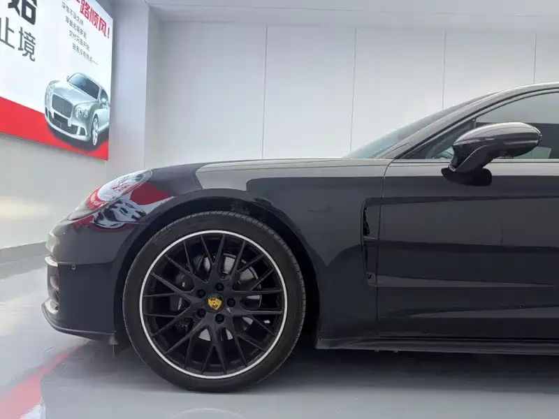 Porsche Panamera — фото 2