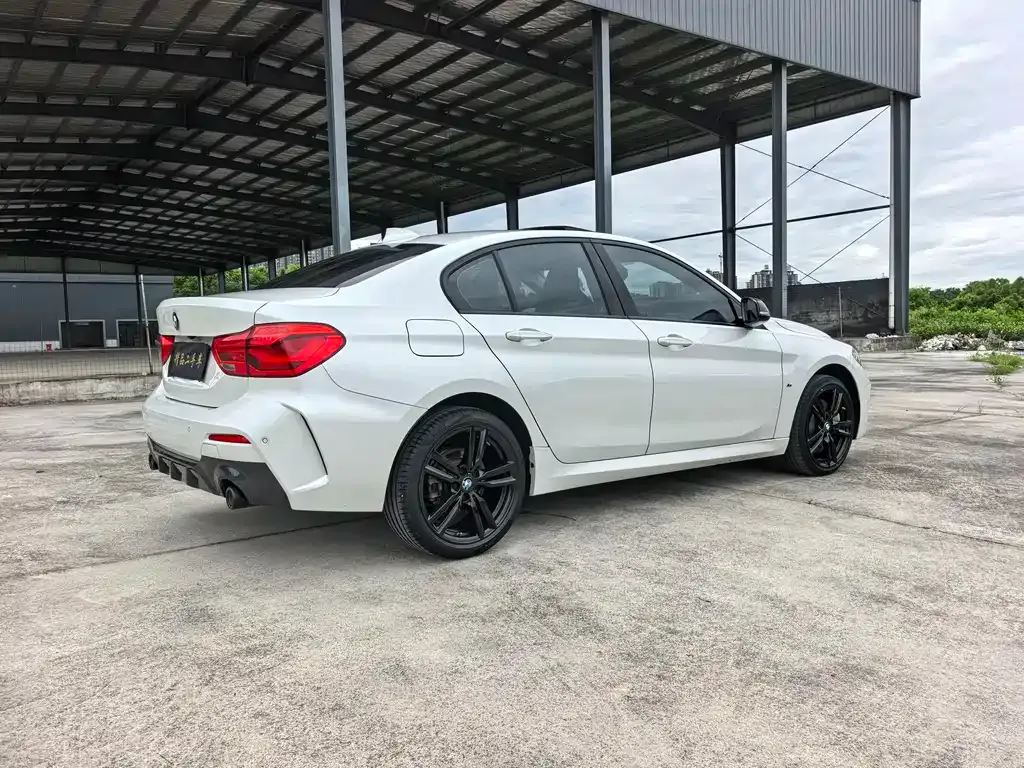BMW 1 Series — фото 10