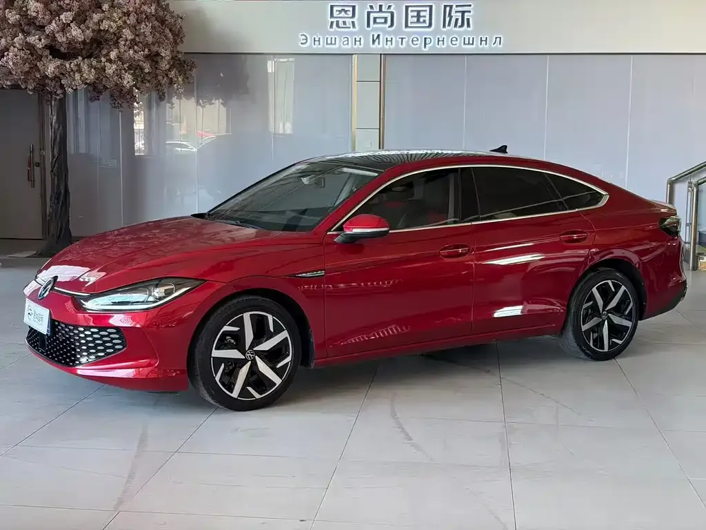 Volkswagen Lamando — фото 1