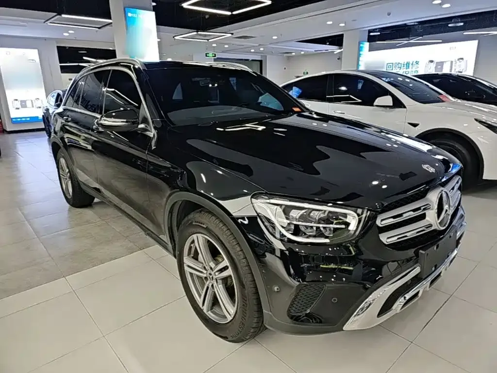 Mercedes-Benz GLC — фото 7