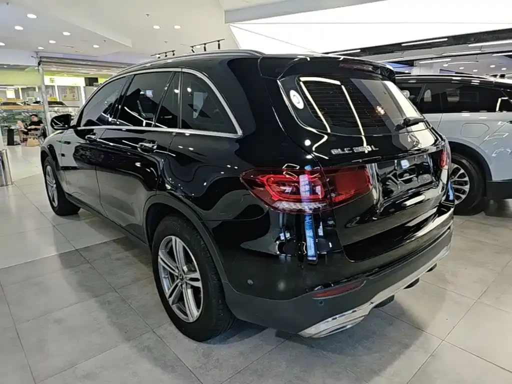 Mercedes-Benz GLC — фото 10
