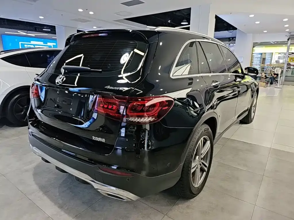 Mercedes-Benz GLC — фото 4