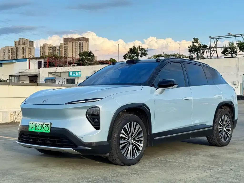 NIO ES7