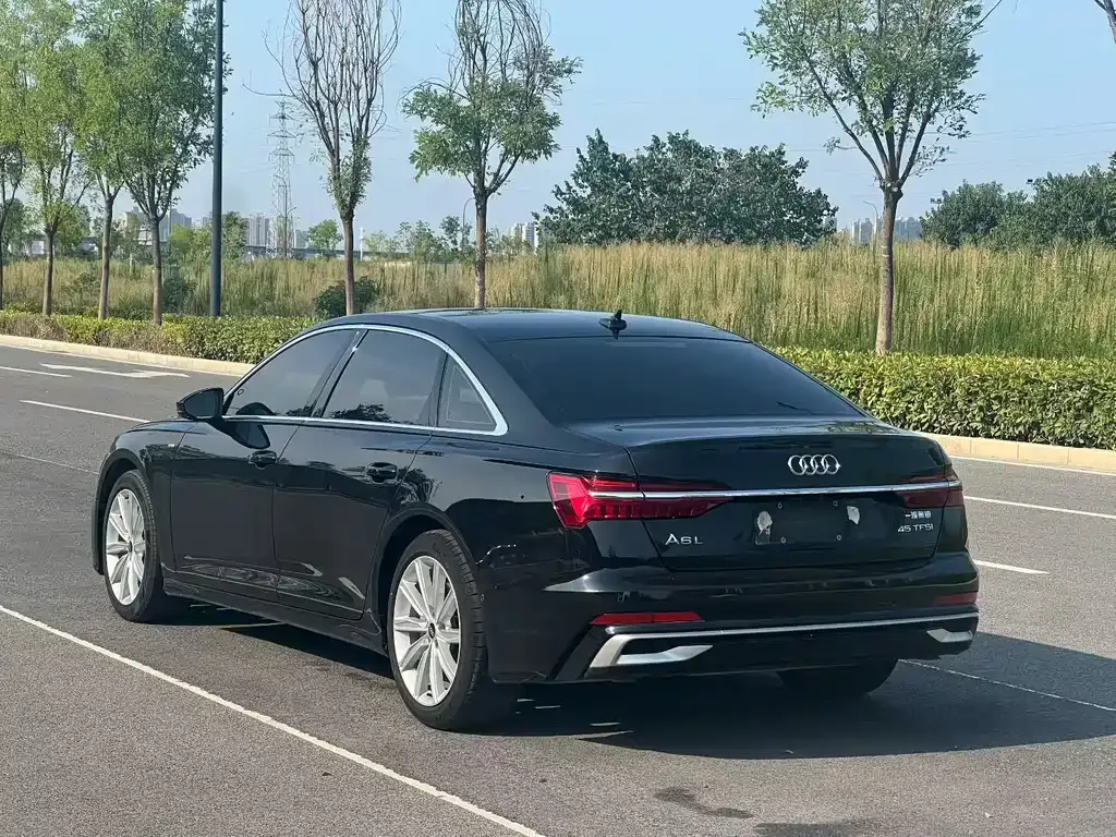 Audi A6L — фото 3
