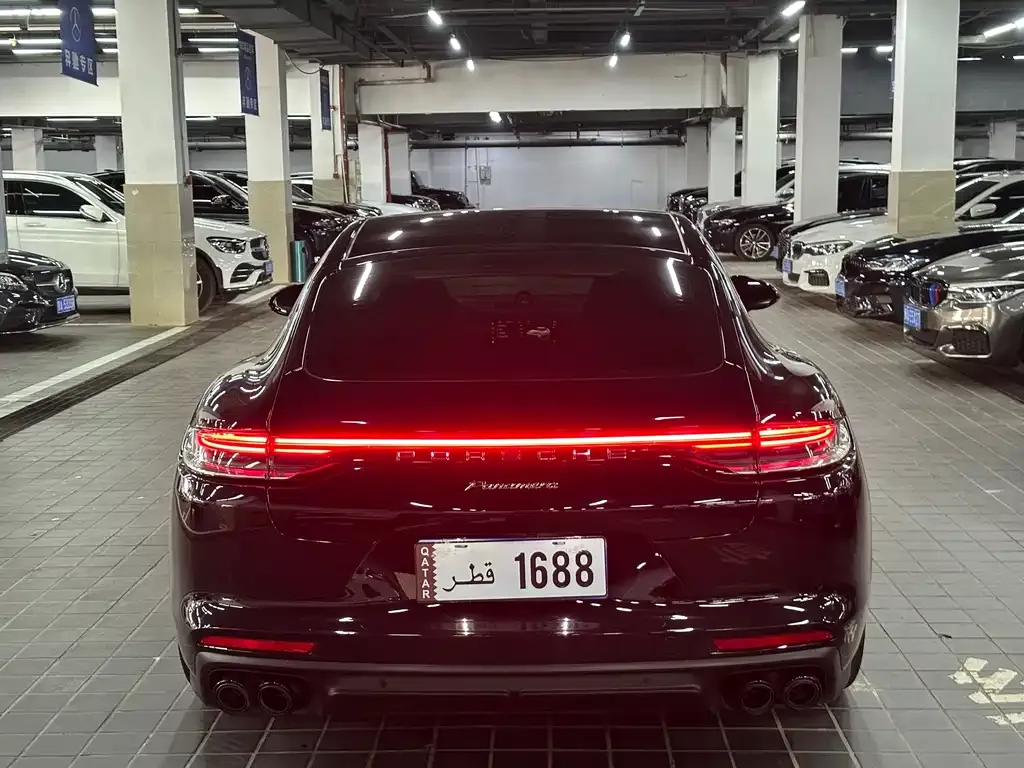 Porsche Panamera — фото 9