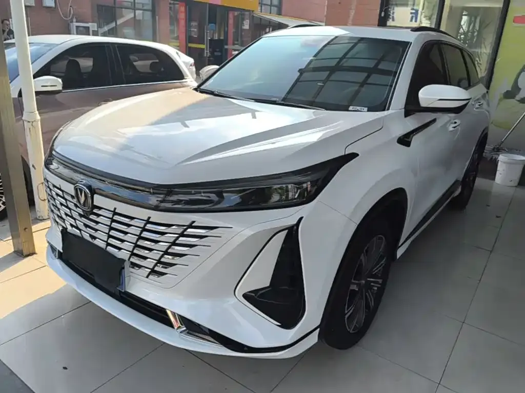 Changan CS75PLUS — фото 6
