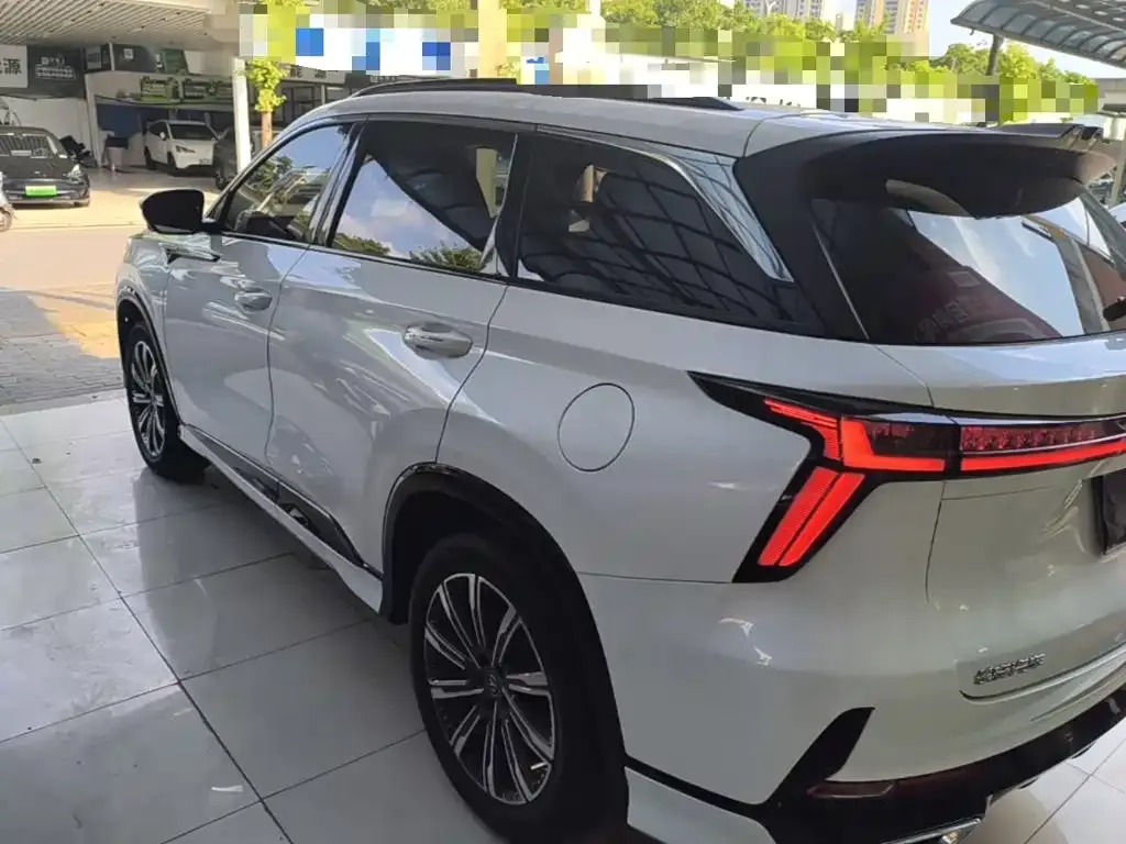 Changan CS75PLUS — фото 2