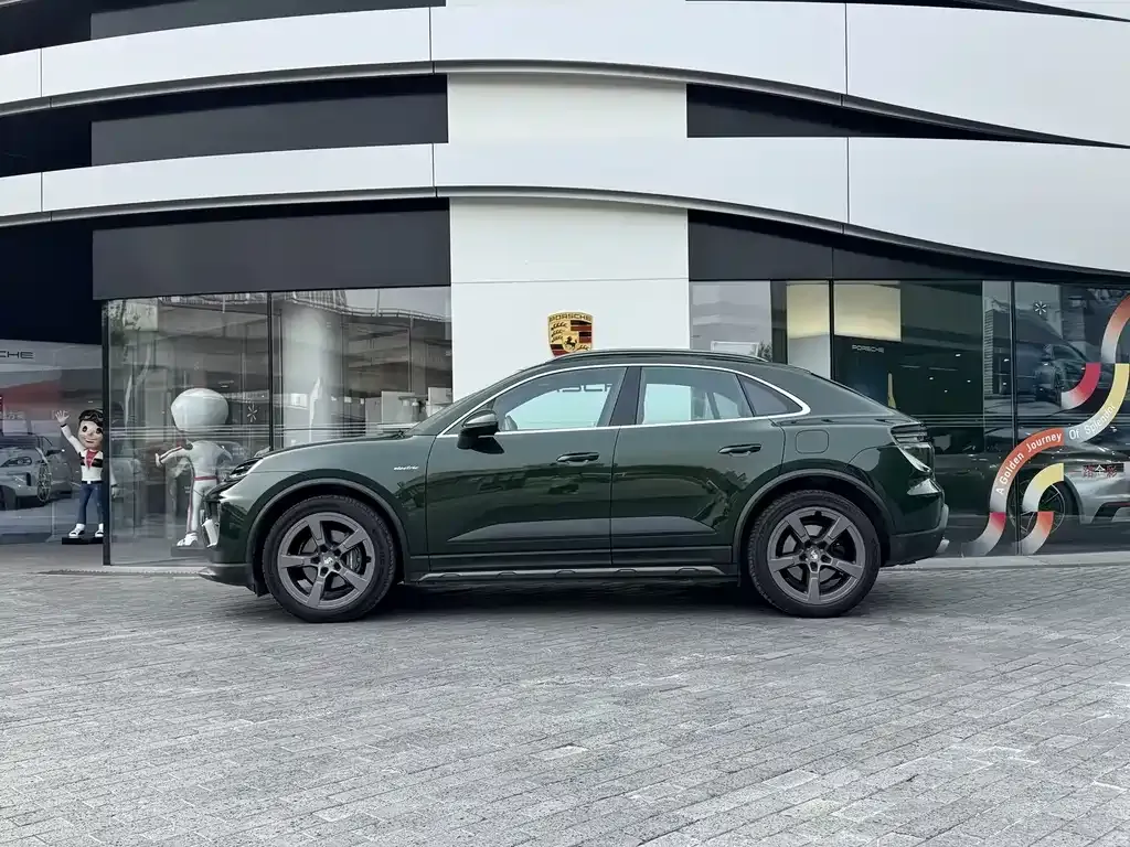 Porsche Macan EV — фото 10