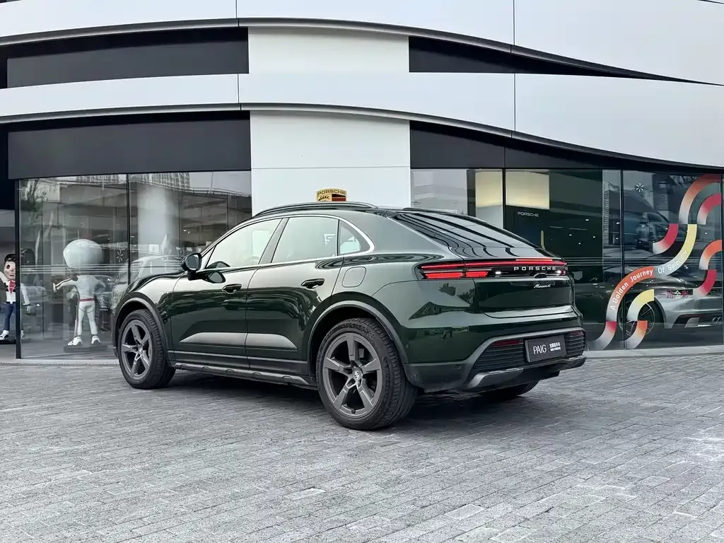 Porsche Macan EV — фото 6