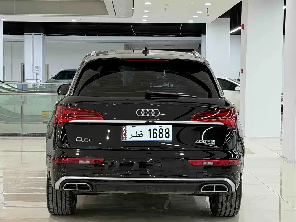 Audi Q5L — фото 4