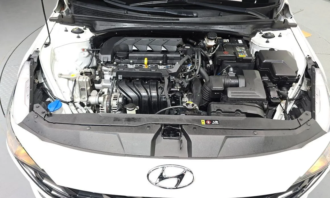 Hyundai AVANTE — фото 9