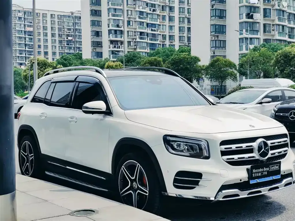 Mercedes-Benz GLB — фото 5