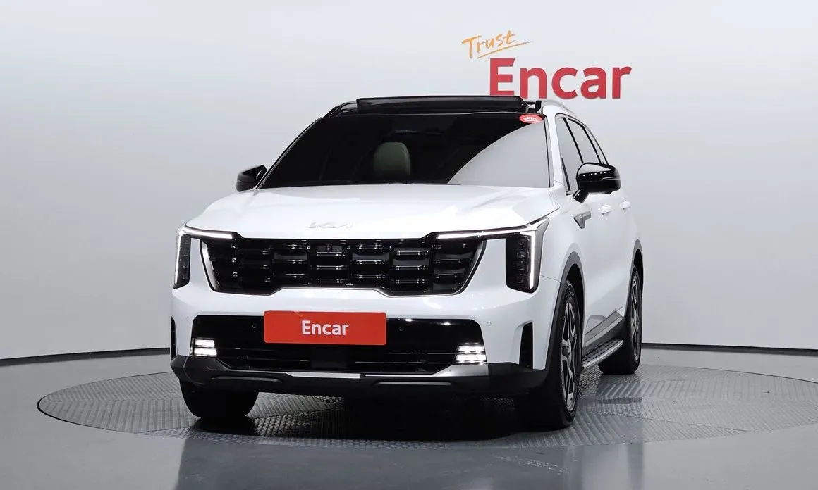 Kia Sorento — фото 8