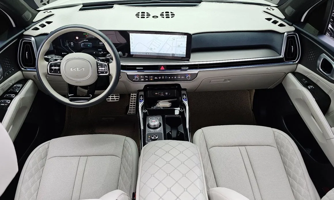 Kia Sorento — фото 9