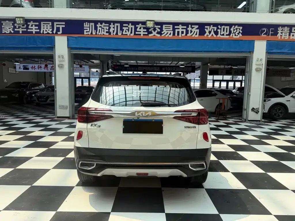 Kia KX3 — фото 10