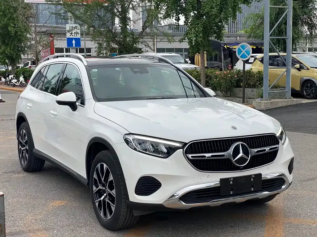 Mercedes-Benz GLC — фото 7