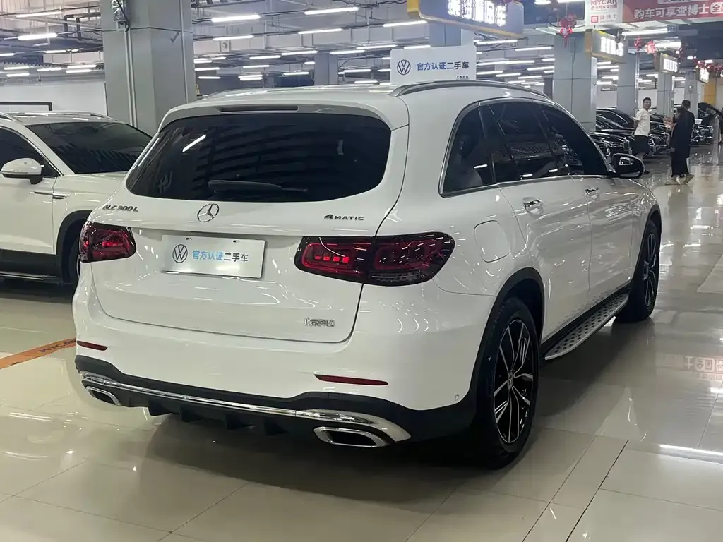 Mercedes-Benz GLC — фото 6