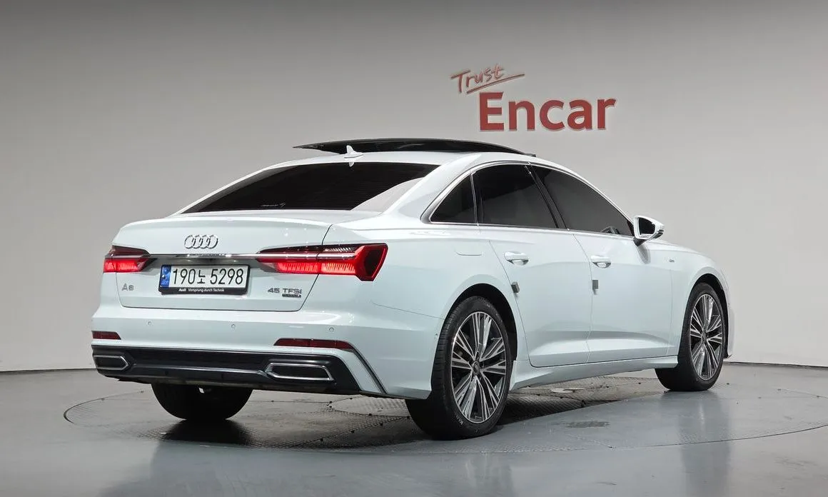 Audi A6 — фото 2