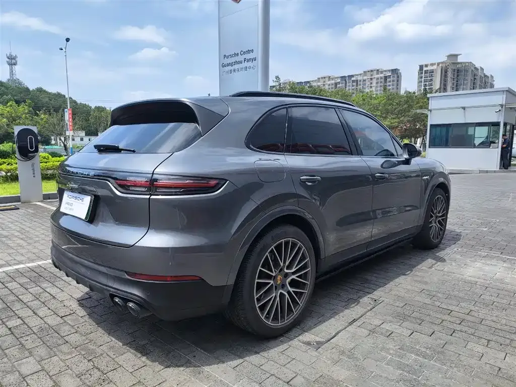 Porsche Cayenne Hybrid 2021 из CN, фото 6