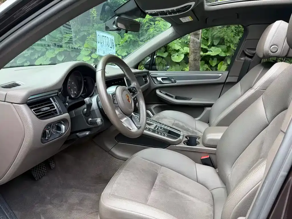 Porsche Macan 2022 из CN, фото 5