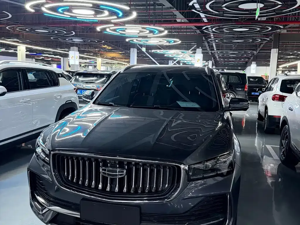Geely Xingyue L — фото 1