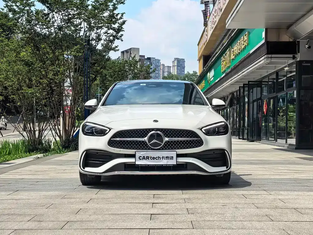 Mercedes-Benz C-Class — фото 10